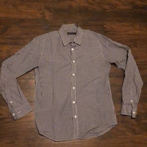 ✨3/$10 ✨- French Connection button down